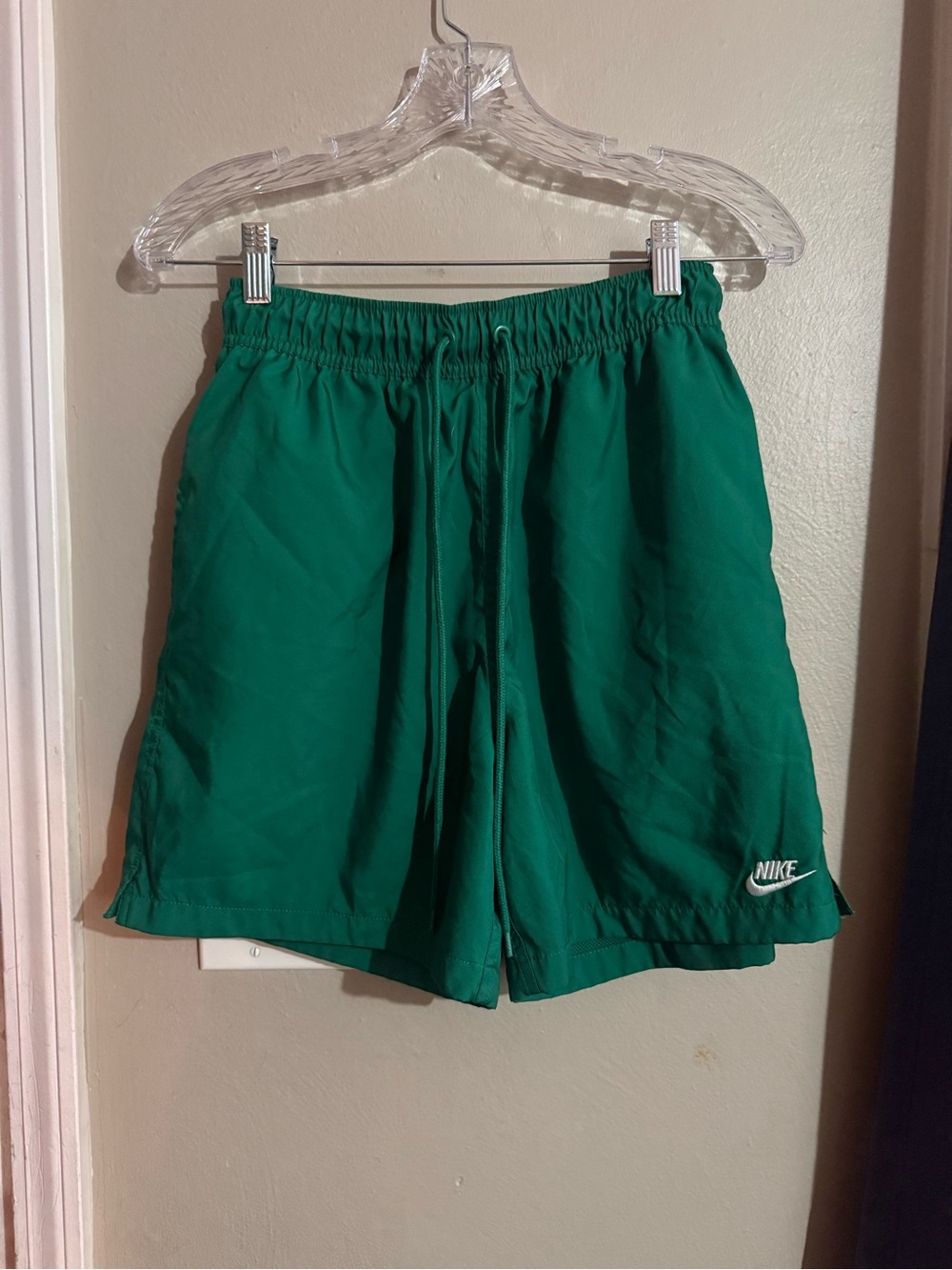 Nike Men's Green Athletic Shorts Small